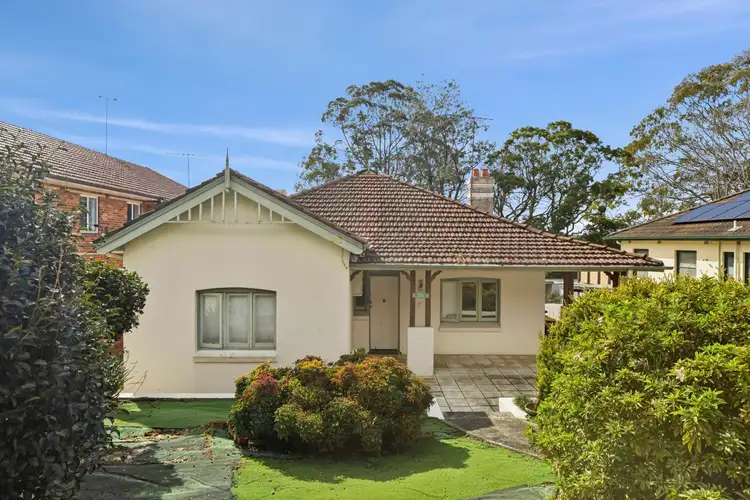 138 Griffiths Street