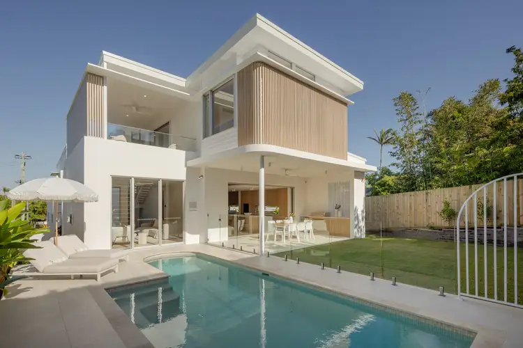 18 Pacific Avenue, Sunshine Beach QLD 4567