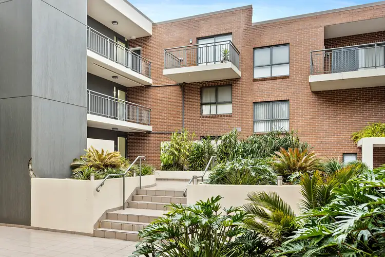 4/51 Princes Highway, Fairy Meadow NSW 2519