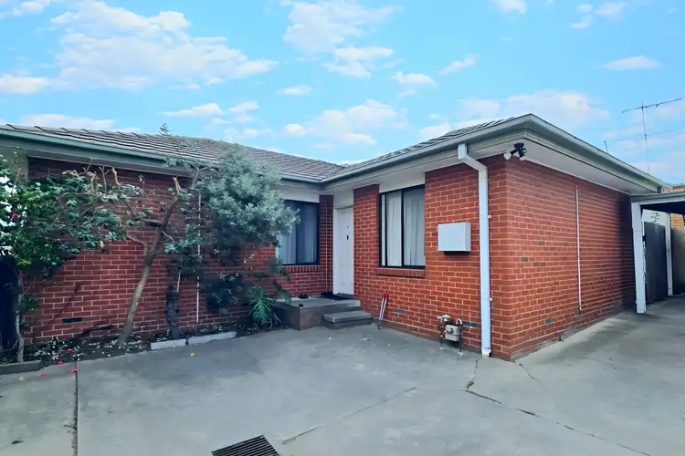 2/113 Clayton Road, Oakleigh East VIC 3166