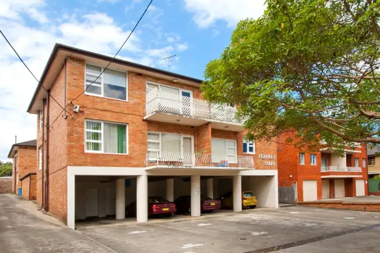6/152 Queen Victoria Street, Bexley NSW 2207