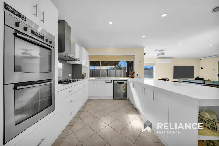 5 Mirambeek Road, Hoppers Crossing VIC 3029