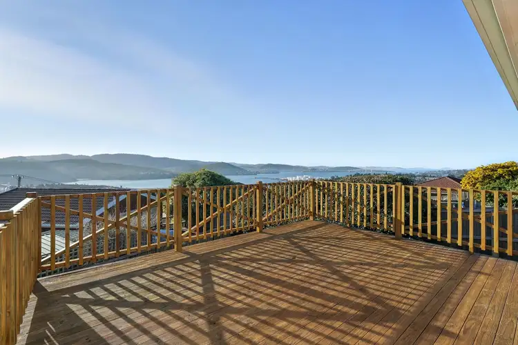 36 Lucinda Parade, Lutana TAS 7009