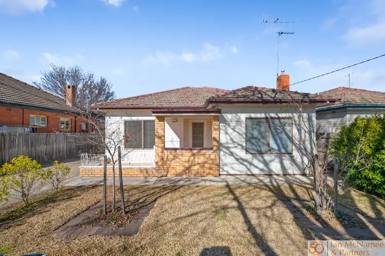 12 Bruce Street, Queanbeyan NSW 2620