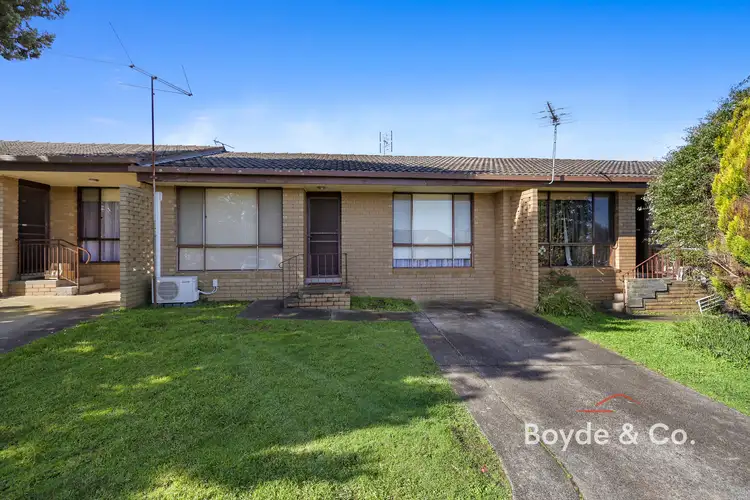 2/3 Rangeview Street, Warragul VIC 3820