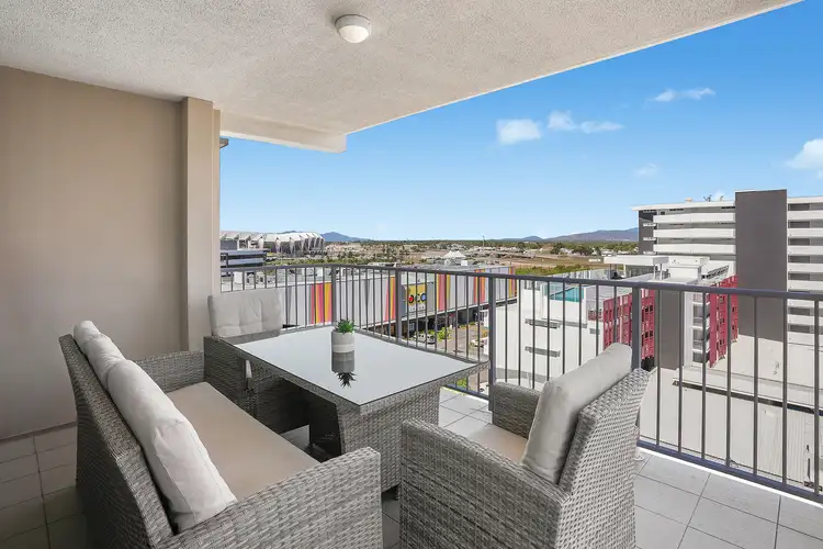 34/3 Kingsway Place, Townsville City QLD 4810