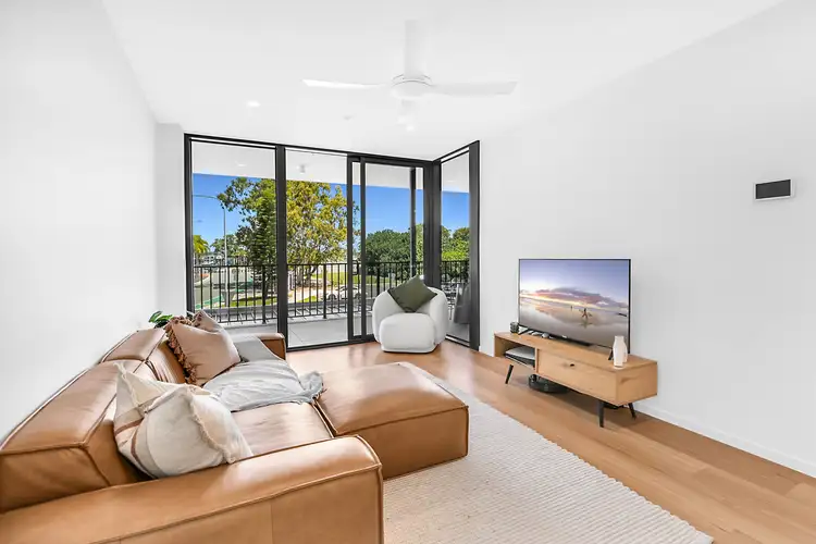 Main view of Homely apartment listing, 4/18 Remembrance Drive, Surfers Paradise QLD 4217