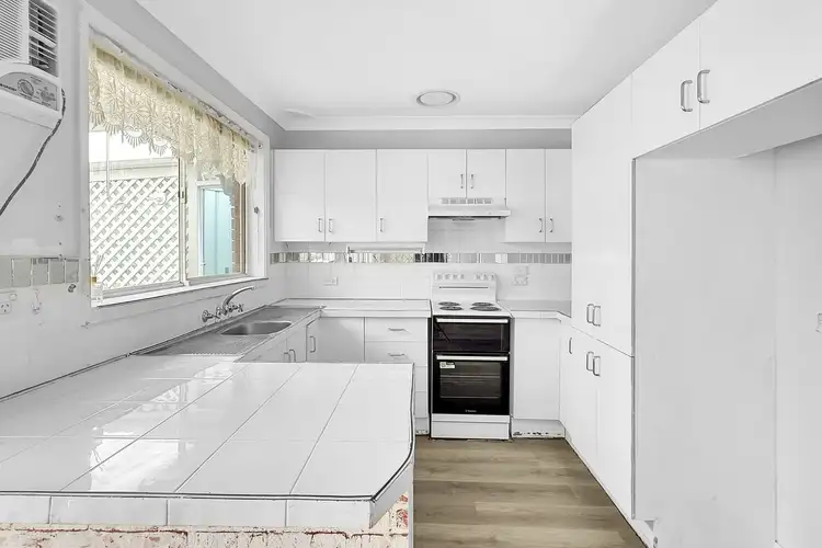 Fourth view of Homely house listing, 6 MacKenzie Avenue, Mount Warrigal NSW 2528