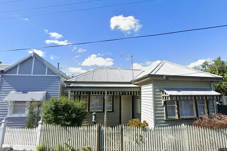 6 Pearson Street