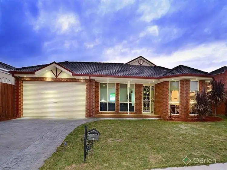 9 Rose Hedge Drive, Sydenham VIC 3037