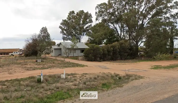 528 Sturt Highway