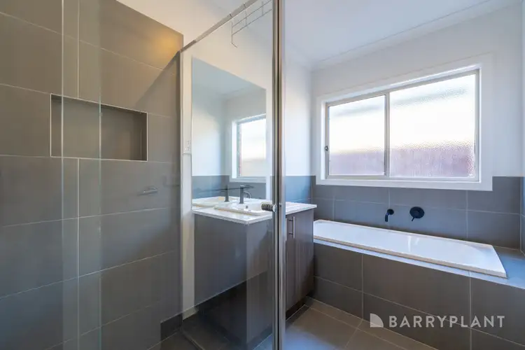 Fifth view of Homely house listing, 20 Woodman Circuit, Wollert VIC 3750