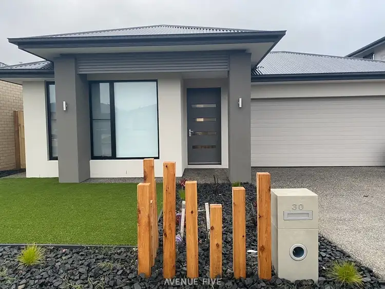 30 Dobell Street, Mount Duneed VIC 3217