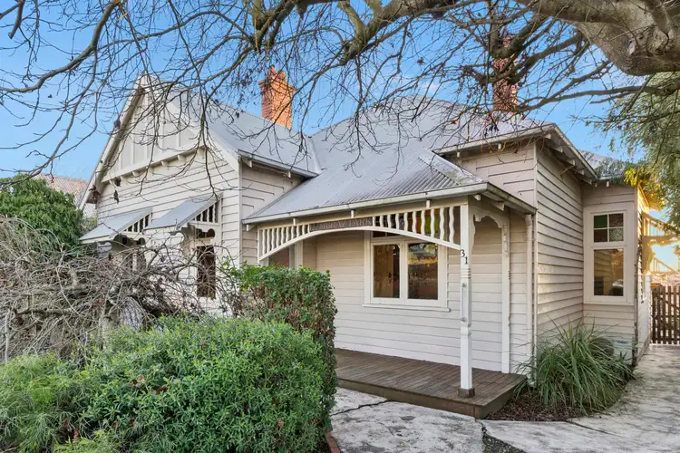 31 Hart Street, Colac VIC 3250
