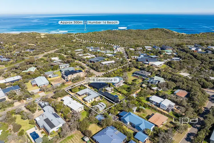18 Geraldine Street, Rye VIC 3941