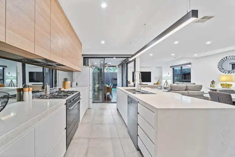Fourth view of Homely house listing, 27 Canopy Crescent, Hillside VIC 3037