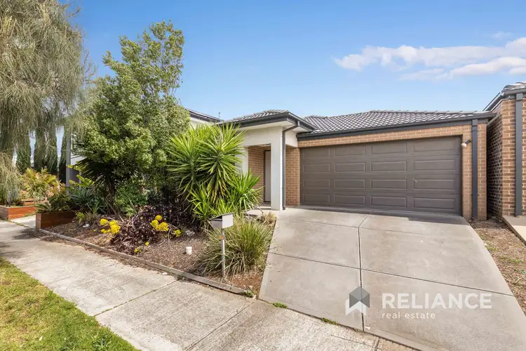 19 Elsham Grove, Truganina VIC 3029