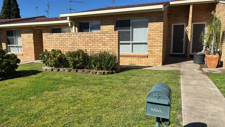 2/173 Goonoo Goonoo Road, Tamworth NSW 2340