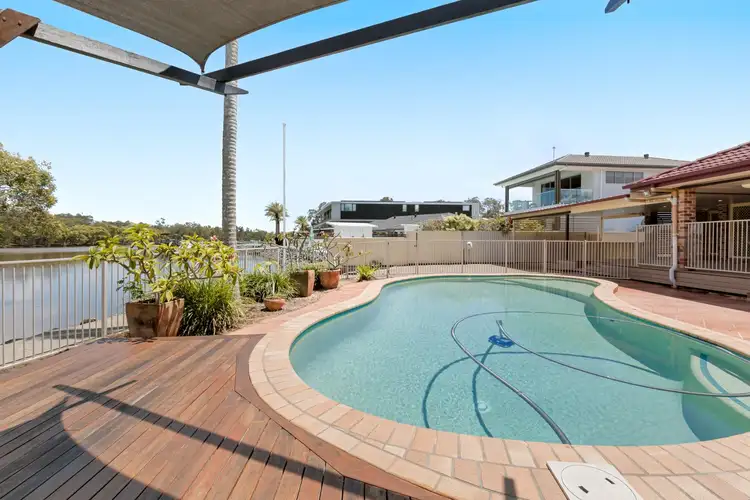 7 Chown Avenue, Currumbin Waters QLD 4223