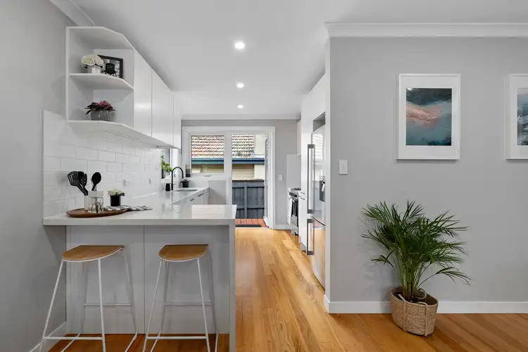 10/30 Collins Street