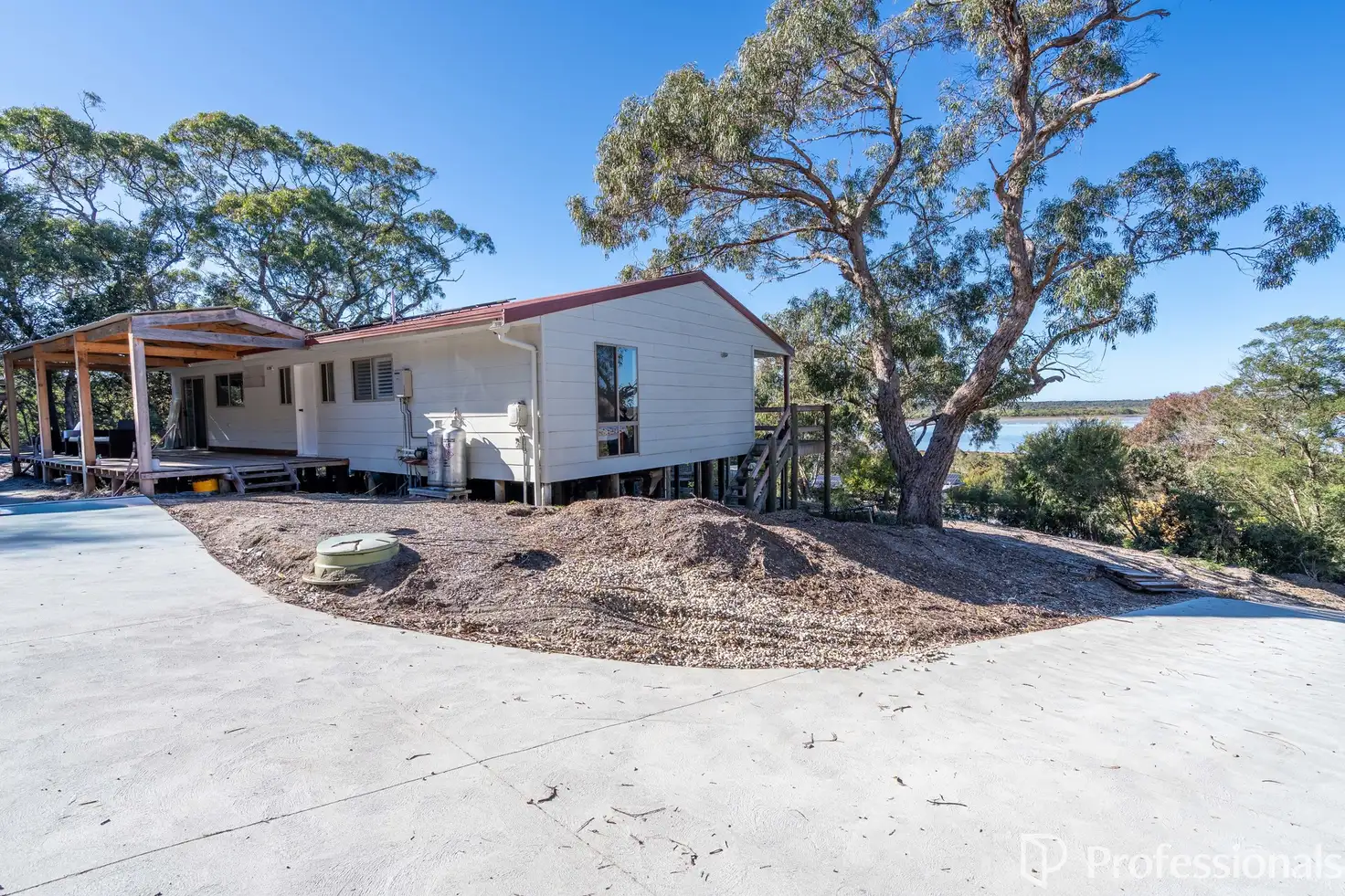 Main view of Homely house listing, 37 Christopher Court, Loch Sport VIC 3851