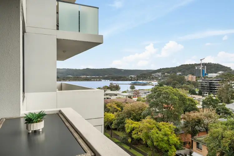 407/148a Albany Street, Point Frederick NSW 2250