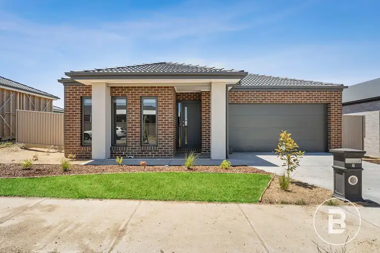 6 Tuckeroo Street, Winter Valley VIC 3358