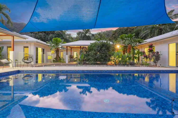 2-4 Lark Close, Clifton Beach QLD 4879