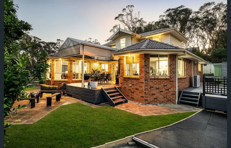 54 Darwin Avenue, Wentworth Falls NSW 2782