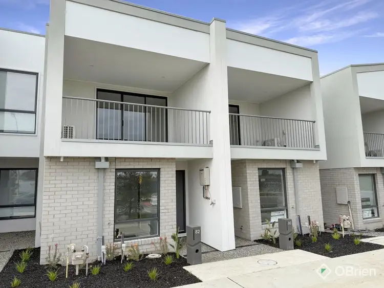 82 Wild Goose Way, Clyde North VIC 3978