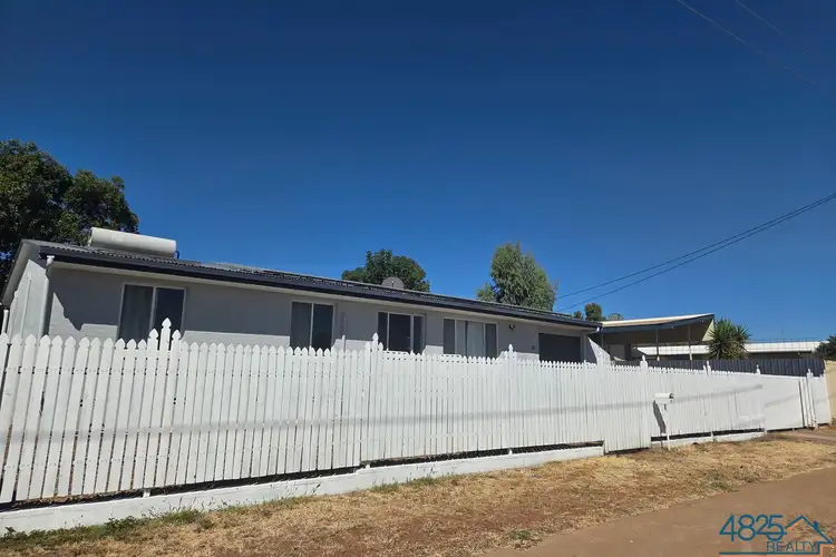 29 Milne Bay Road, Mount Isa QLD 4825