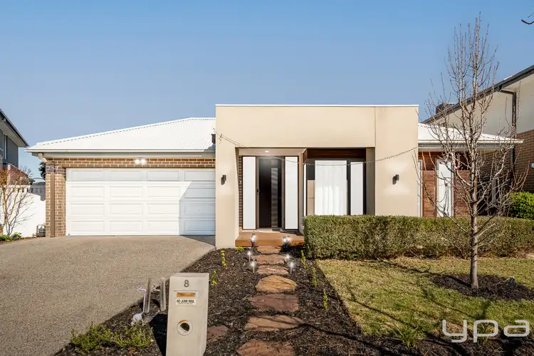 8 Weighbridge Avenue
