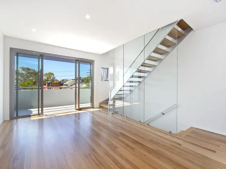 4 Collins Street