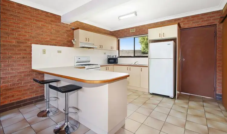 Third view of Homely townhouse listing, 15/2 McKibbin Court, Wodonga VIC 3690