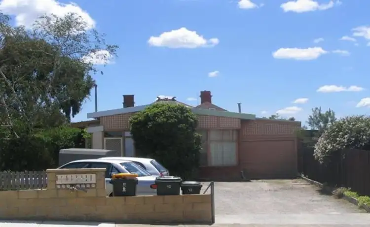 2/12 Stanley Street