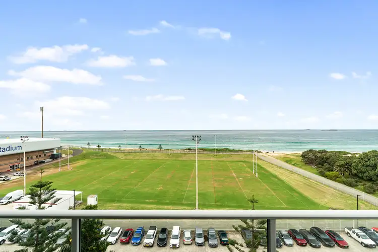 18/62 Harbour Street, Wollongong NSW 2500