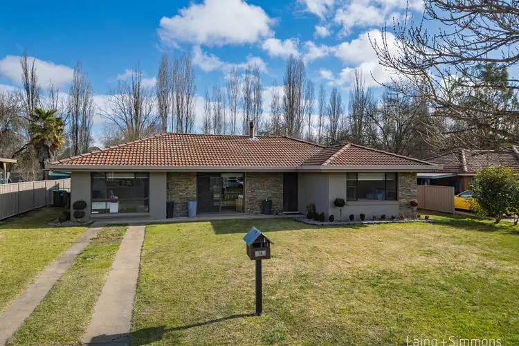 14 Phyllis Crescent, Armidale NSW 2350