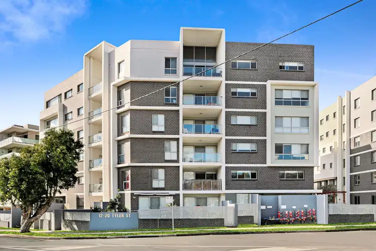 62/12-20 Tyler Street, Campbelltown NSW 2560