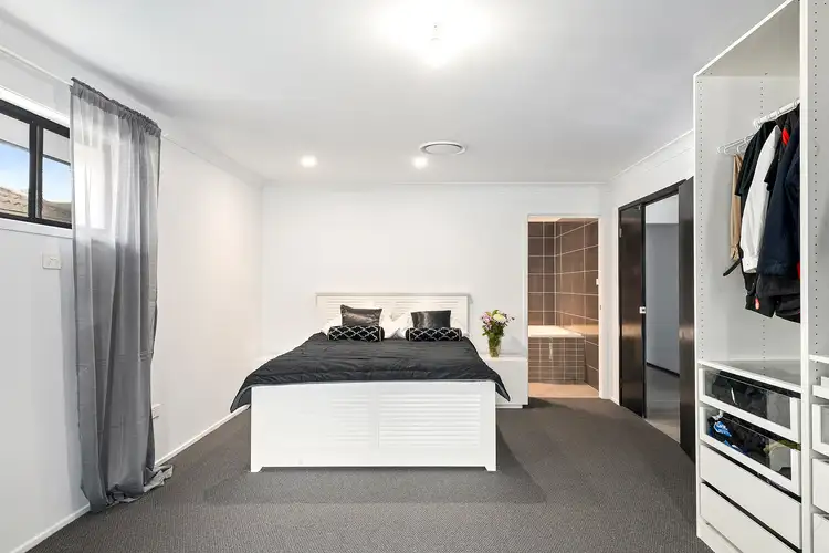 Sixth view of Homely house listing, 10 Morrice Court, Moss Vale NSW 2577