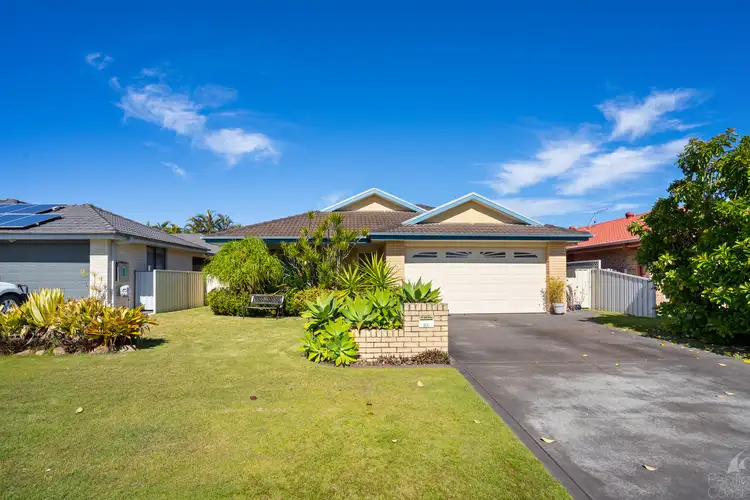 20 Correa Close, Tuncurry NSW 2428