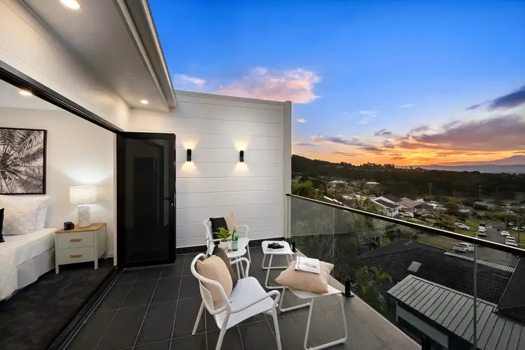 10A Amsdale Avenue, Macquarie Hills NSW 2285