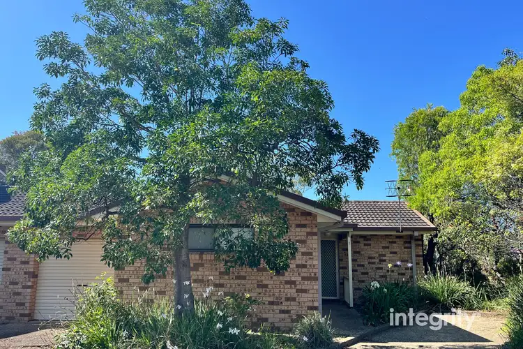 2/2 Elwin Court, North Nowra NSW 2541