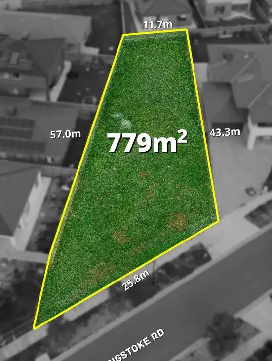 9 Basingstoke Road, Thornhill Park VIC 3335