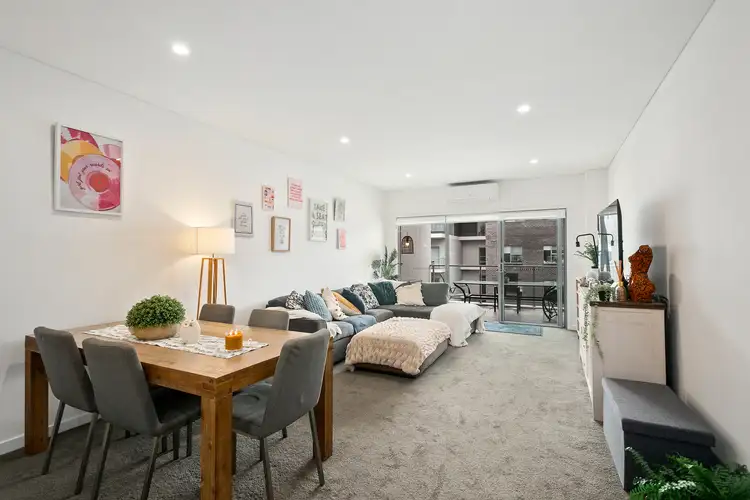 312/1 Evelyn Court, Shellharbour City Centre NSW 2529
