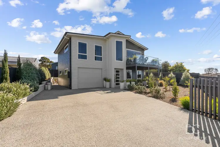 11 Richard Street, Bridport TAS 7262
