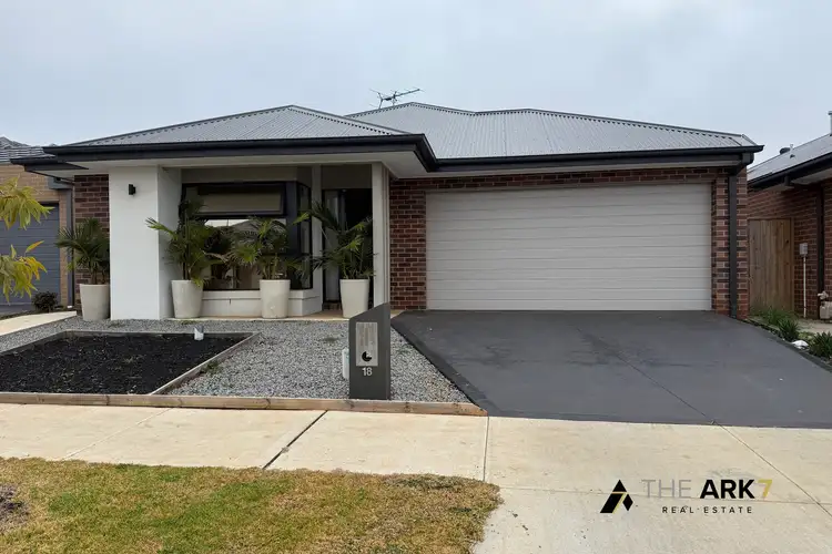 18 Skypac Street, Weir Views VIC 3338