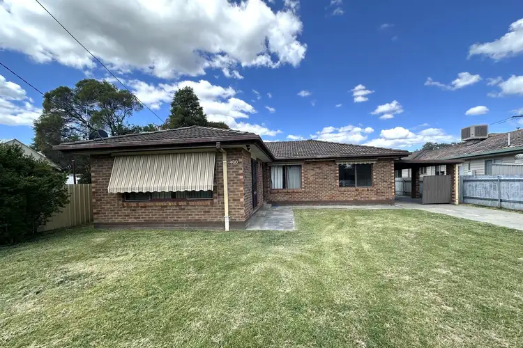 400 English Street, Lavington NSW 2641