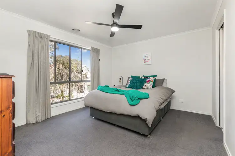 Fourth view of Homely house listing, 3 Edgewater Close, Eaglehawk VIC 3556