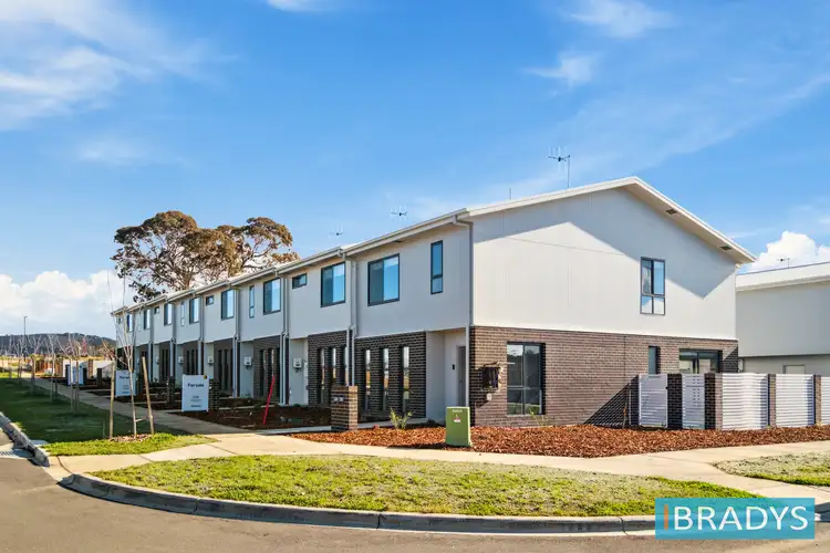 10 Gadd Street, Jacka ACT 2914