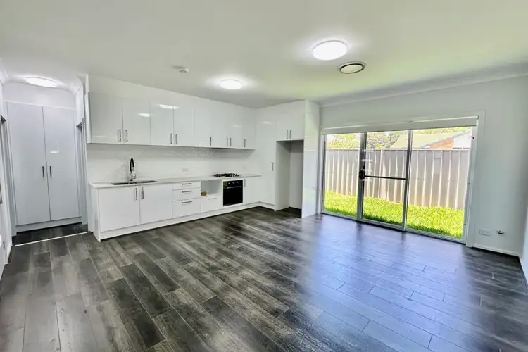 15a Waring Crescent, Plumpton NSW 2761